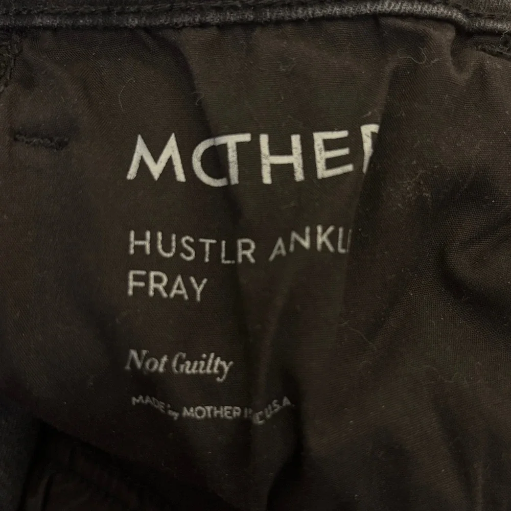 MOTHER Hustler Ankle Fray Jeans Not Guilty Black Women Size 26 High Waist‎ Denim